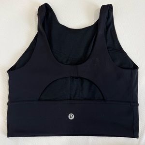 Lululemon High Neck Size 4 Sports Bra